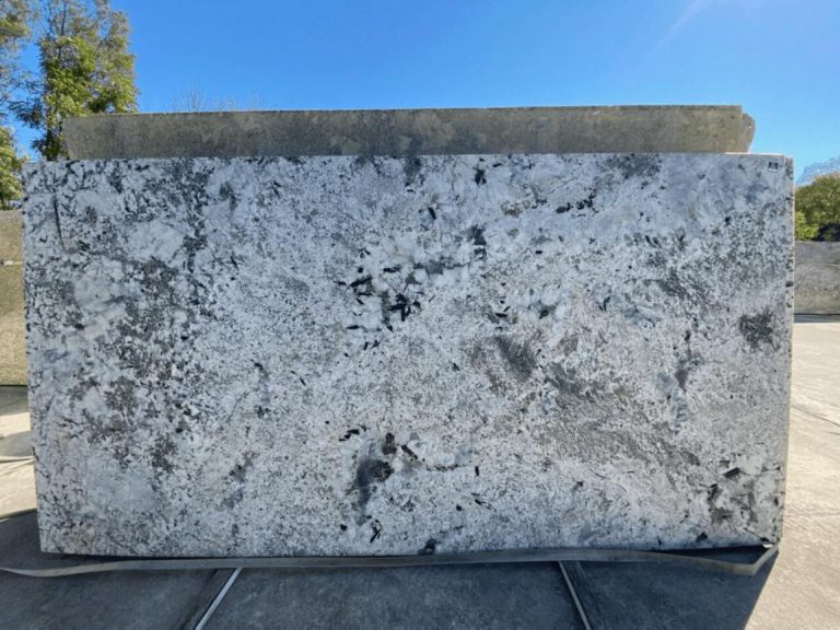 Blanco+Ruta-+Leathered+